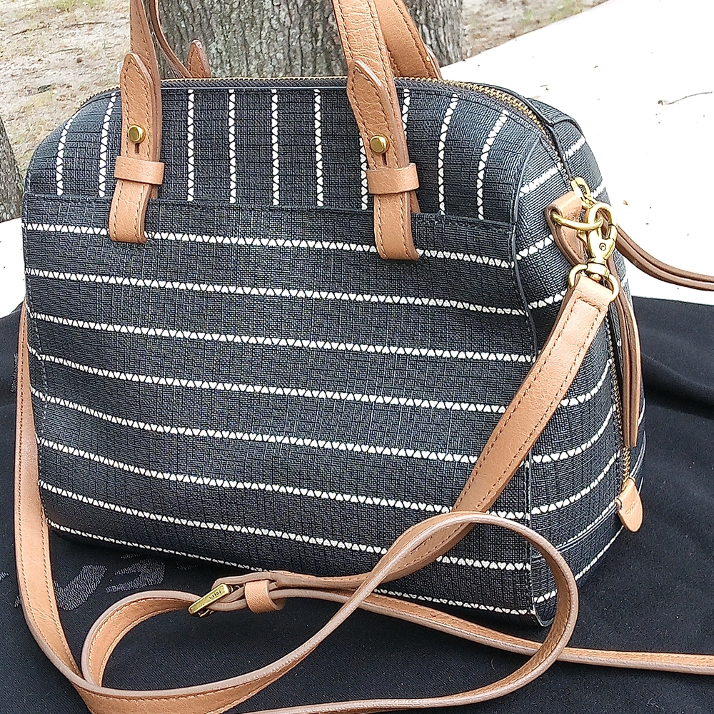 Fossil lElegant Black and Tan Striped Satchel